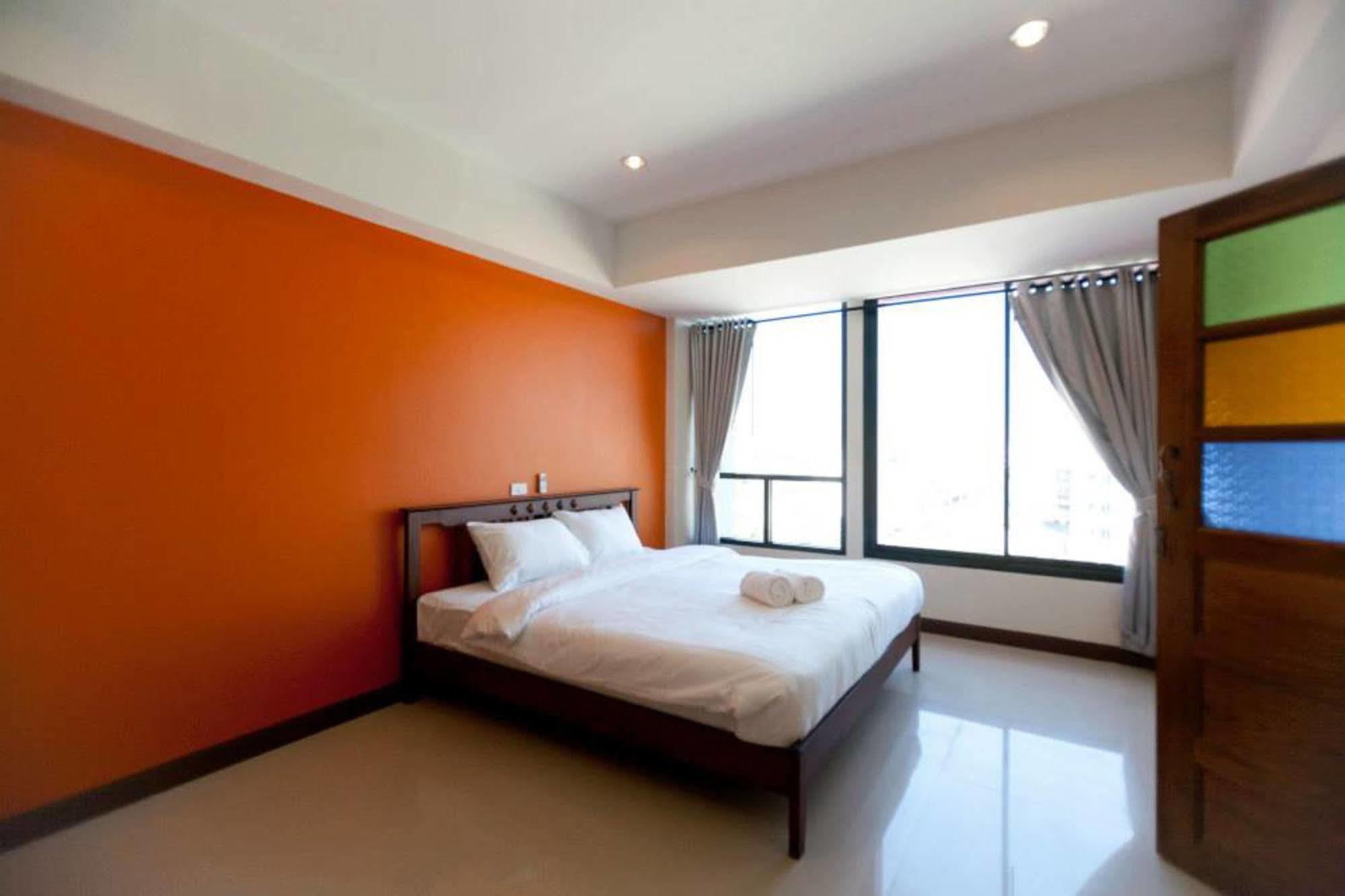 Oyo 233 Sunshine House Chiang Mai Exterior foto